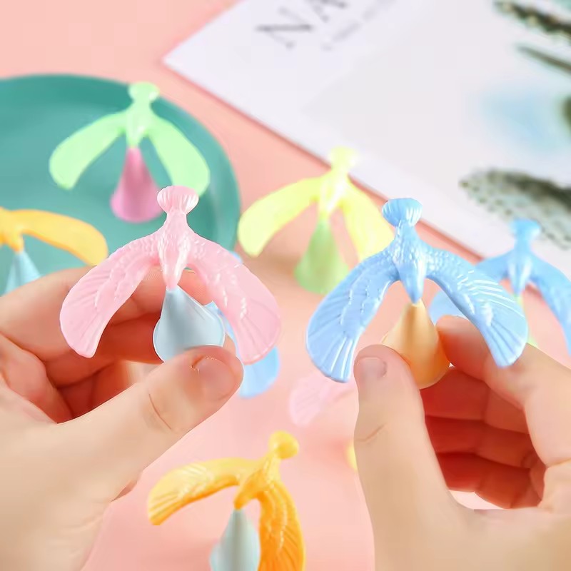 Juguetes de pájaros de graveda - Party Games Physical reseña y precio